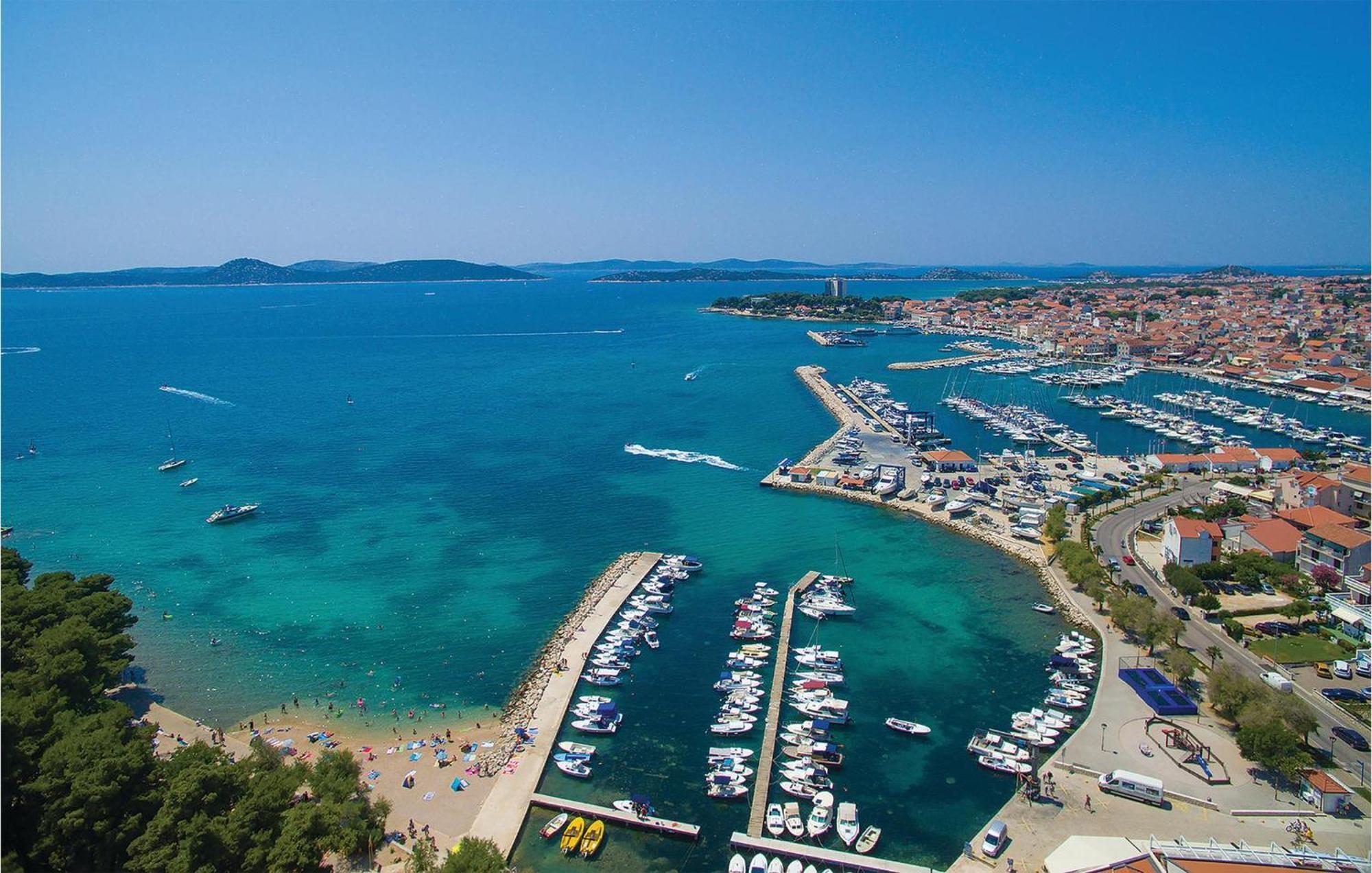 Gorgeous Apartment In Vodice With Kitchen Dış mekan fotoğraf