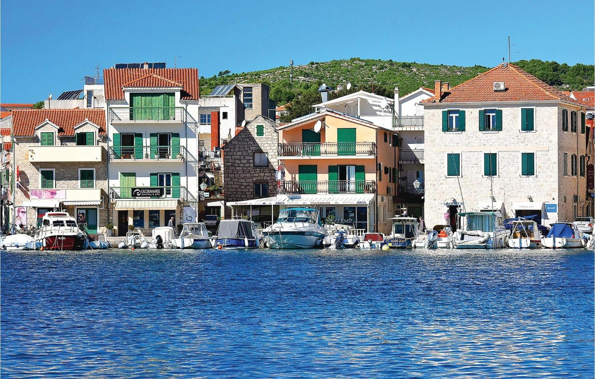 Gorgeous Apartment In Vodice With Kitchen Dış mekan fotoğraf